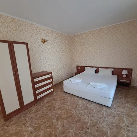 24, Ryor Apartment Sunny Beach